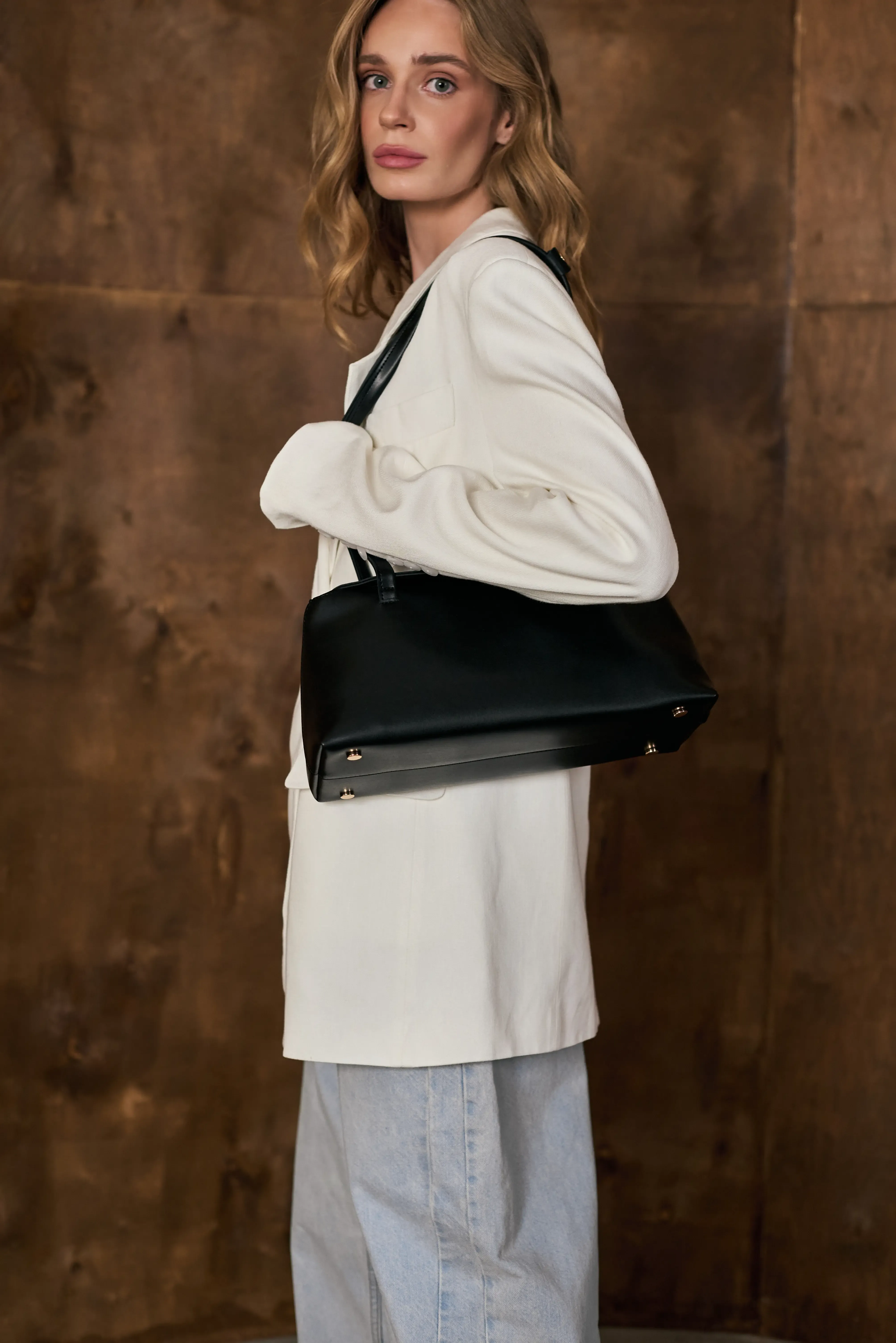 STELLA BLACK NEW